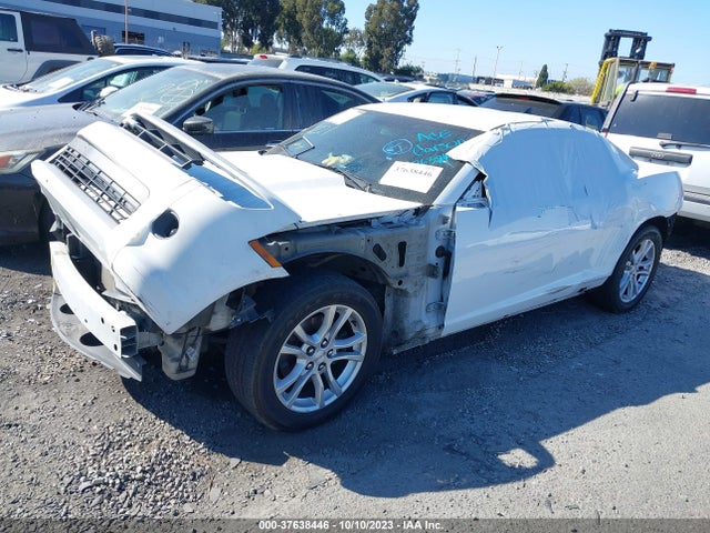 Chevrolet CAMARO LT 2015 2G1FD1E3XF9199153 Image 2