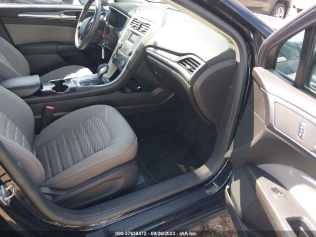 3FA6P0G78GR110187 Ford FUSION S