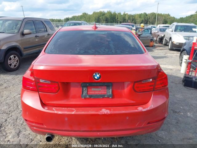 WBA3B1G59FNT63422 BMW 3 Series 320i