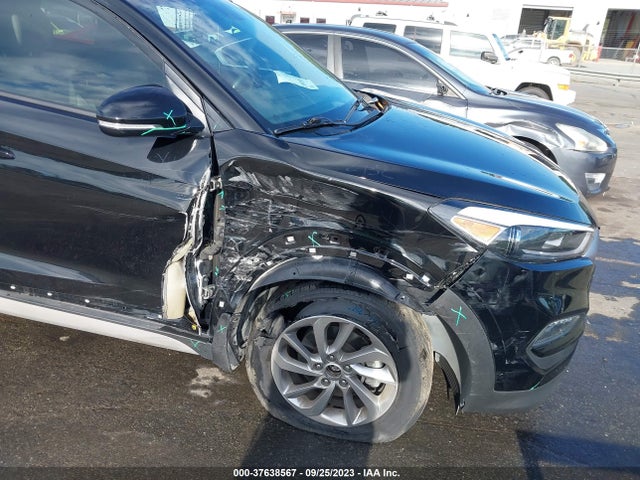 Hyundai Tucson Se Plus 2017 KM8J33A47HU400622 Image 6