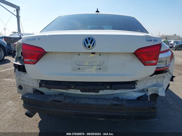 1VWBT7A32EC080938 Volkswagen Passat Se W/sunroof