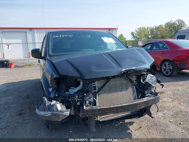 2C4RC1HG4FR731406 Chrysler Town & Country S