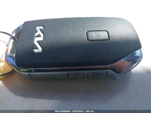 KNDEU2AA0R7503254 KIA SELTOS S
