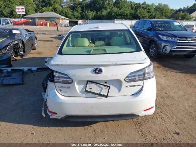 2010 LEXUS HS 250H VIN: JTHBB1BA5A2008257
