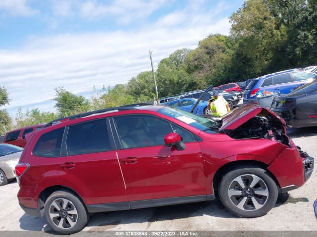 JF2SJAGC3JH565634 Subaru Forester Premium
