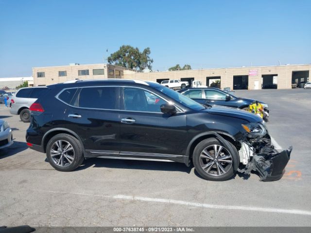 JN8AT2MTXHW398424 Nissan Rogue Sl