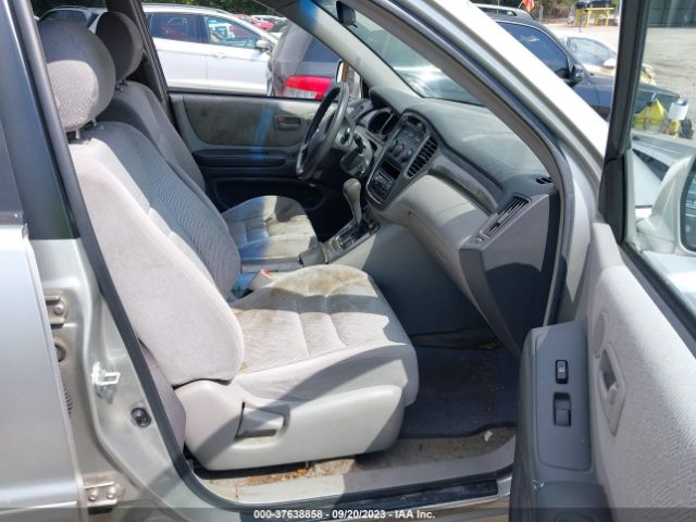 2002 TOYOTA HIGHLANDER JTEGF21A520051363 Photo 4