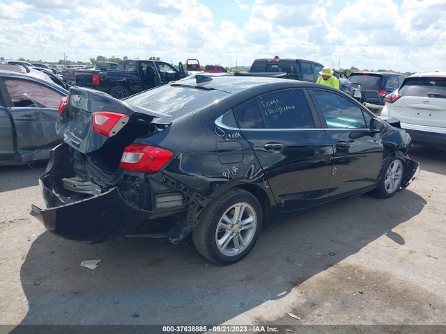 Chevrolet CRUZE LT 2017 1G1BE5SM7H7179625 Image 4