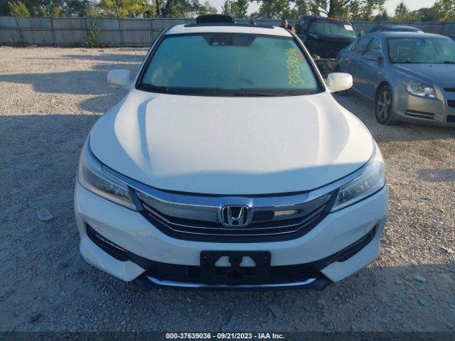 1HGCR3F98GA026104 Honda Accord Sedan Touring
