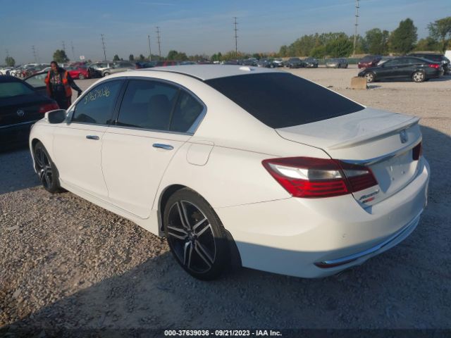 1HGCR3F98GA026104 Honda Accord Sedan Touring