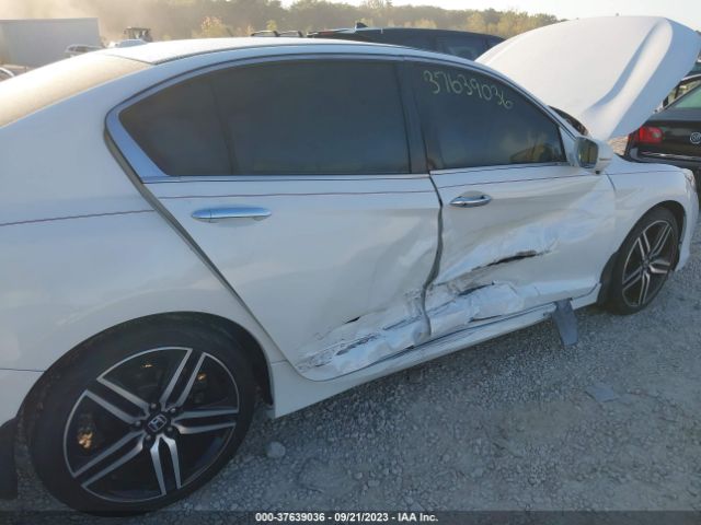 1HGCR3F98GA026104 Honda Accord Sedan Touring