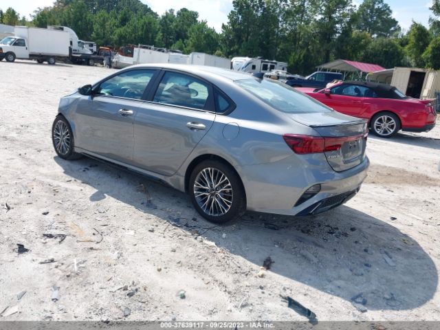 3KPF54AD8PE514829 KIA Forte Gt-line