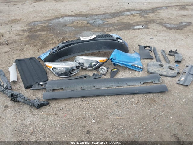 KIA SOUL + 2016 KNDJP3A52G7403832 Image 12