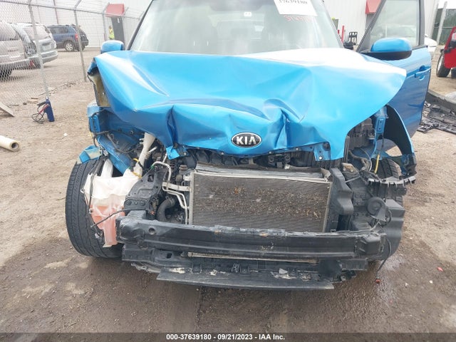 KIA SOUL + 2016 KNDJP3A52G7403832 Image 6