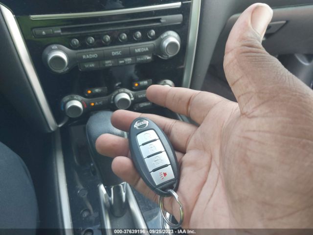 5N1DR2MM2HC609564 Nissan Pathfinder Sv
