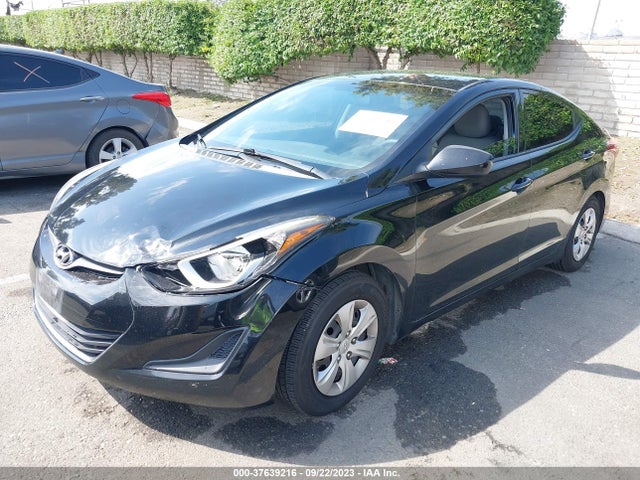 Hyundai ELANTRA SE 2016 5NPDH4AE7GH745871 Image 2