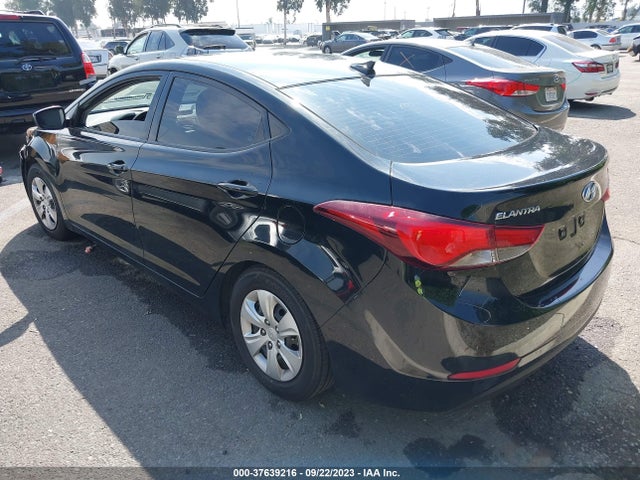 Hyundai ELANTRA SE 2016 5NPDH4AE7GH745871 Image 3