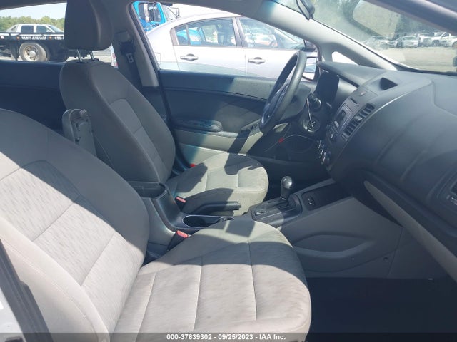 KIA FORTE LX 2015 KNAFK4A64F5379057 Image 5