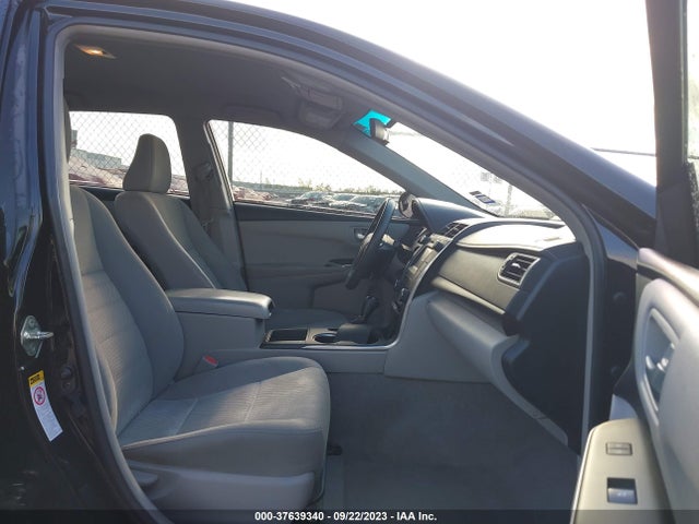 2017 TOYOTA CAMRY XLE/SE/LE/XSE VIN: 4T1BF1FKXHU665929