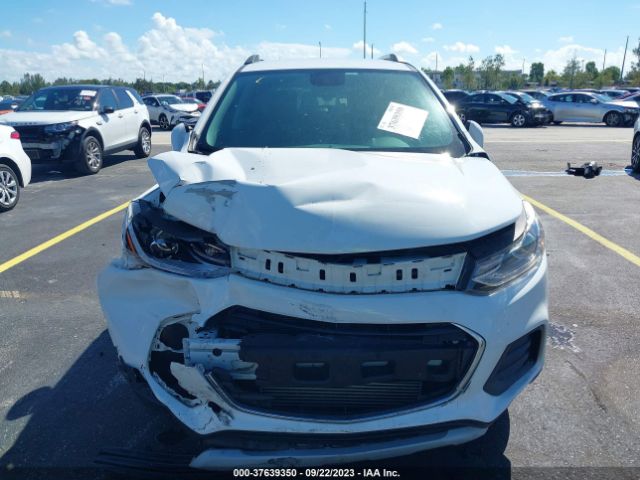 KL7CJPSB8JB574026 Chevrolet Trax Lt
