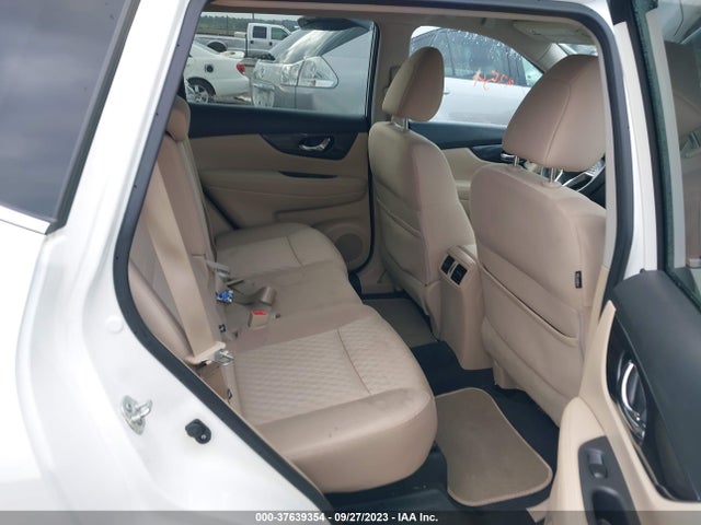 2018 NISSAN ROGUE SV VIN: KNMAT2MV5JP507613