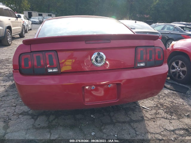 2008 FORD MUSTANG VIN: 1ZVHT8ON285119149