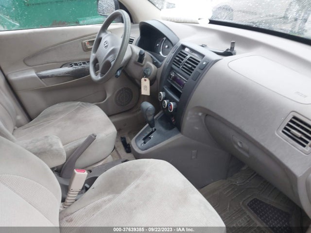 2007 HYUNDAI TUCSON KM8JM12B07U647896 Photo 4