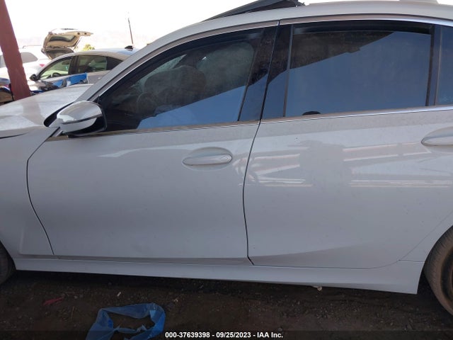 BMW 3 Series 330i 2019 аукцион фото