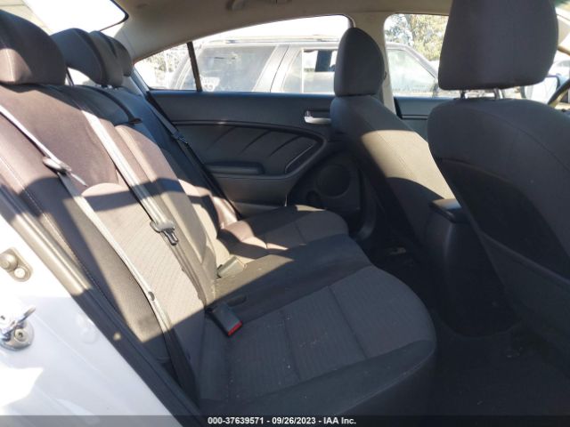 3KPFL4A75JE271245 KIA FORTE LX
