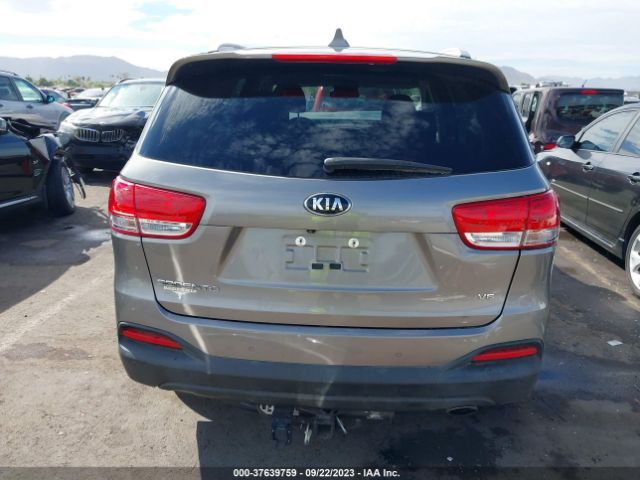 5XYPGDA57JG389520 KIA Sorento Lx V6