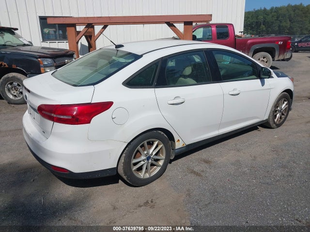 2015 FORD FOCUS SE VIN: 1FADP3F22FL303950