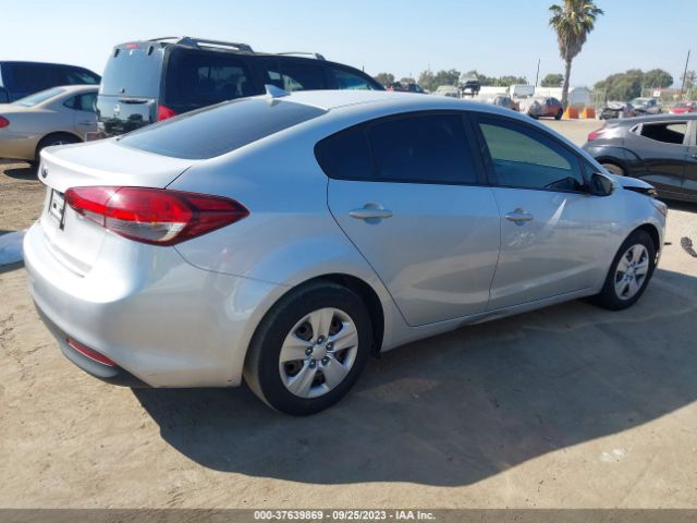 3KPFK4A73HE157001 KIA FORTE LX