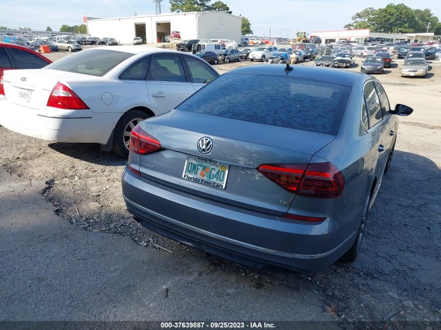 2017 VOLKSWAGEN PASSAT 1.8T R-LINE VIN: 1VWDT7A39HC076110