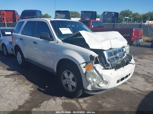 2011 FORD ESCAPE XLT VIN: 1FMCU9D75BKB74386