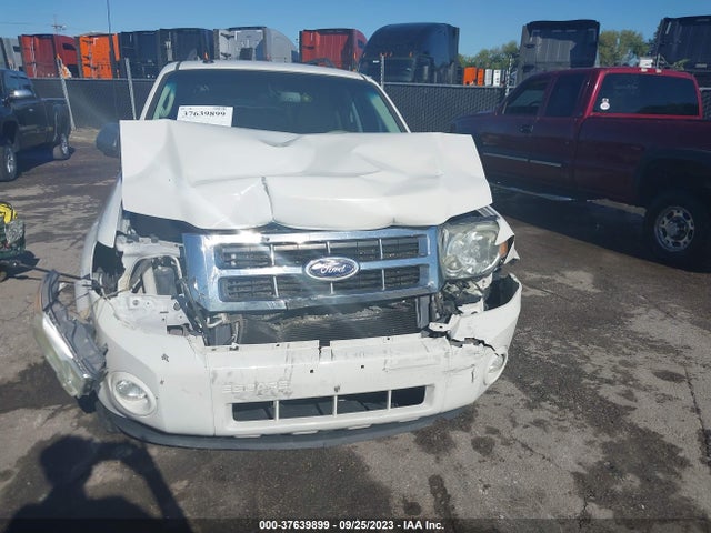 2011 FORD ESCAPE XLT VIN: 1FMCU9D75BKB74386