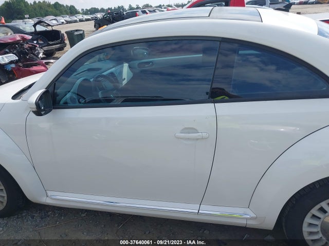 2013 VOLKSWAGEN BEETLE 2.5L VIN: 3VWJP7ATXDM671869