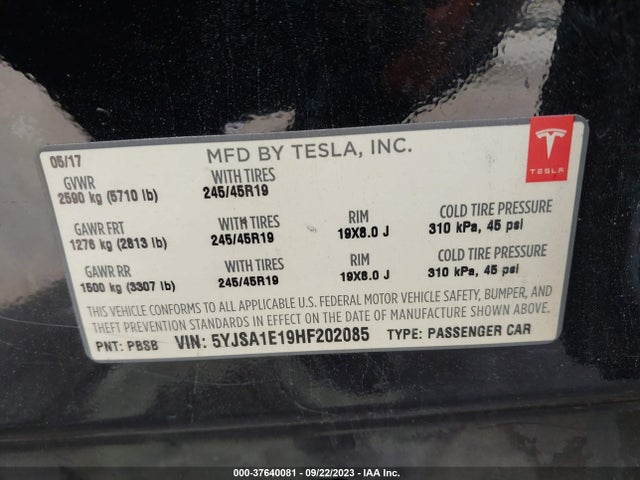 Tesla Model S 60/75 2017 5YJSA1E19HF202085 Image 9