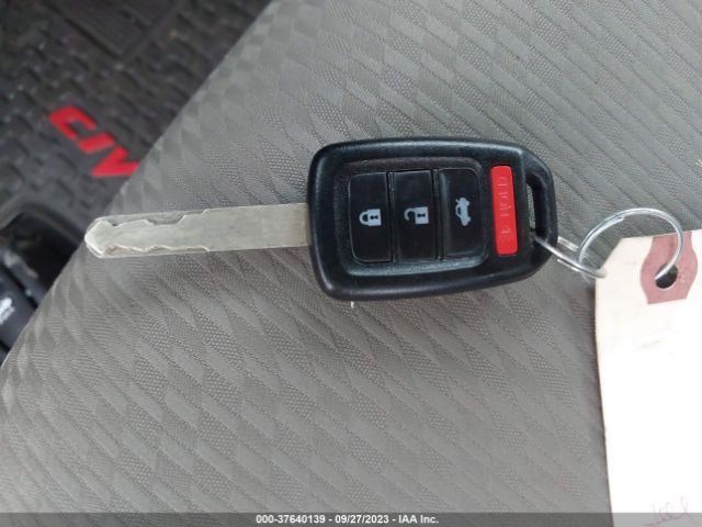 19XFB2F52FE089394 Honda Civic Sedan Lx