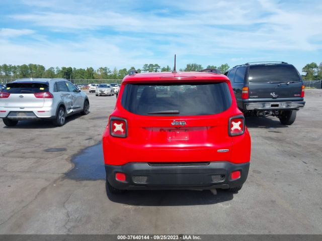 ZACCJABT2FPB32266 Jeep Renegade Latitude