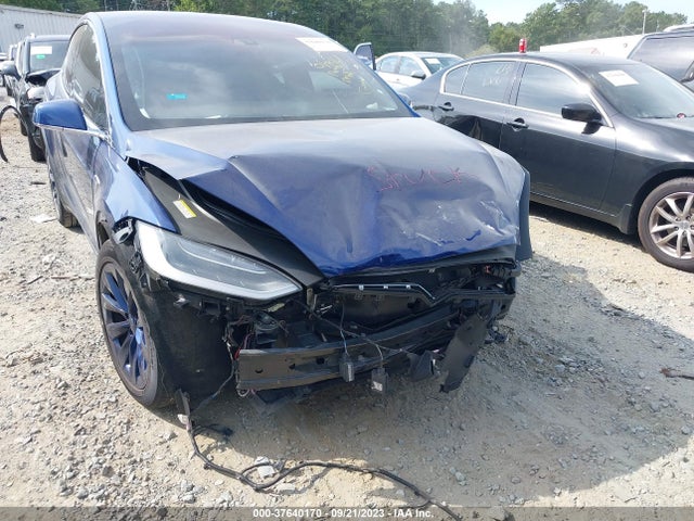 Tesla Model X 60d/70d/75d/90d/p100d 2016 5YJXCBE23GF018161 Image 13