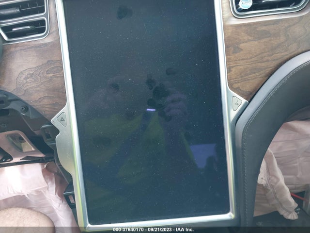 Tesla Model X 60d/70d/75d/90d/p100d 2016 5YJXCBE23GF018161 Image 19