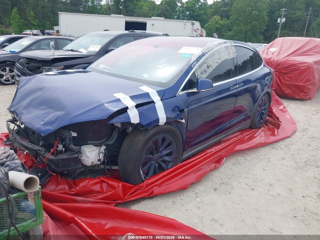 Tesla Model X 60d/70d/75d/90d/p100d 2016 5YJXCBE23GF018161 Image 2