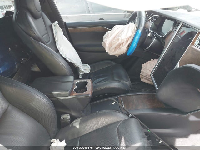 Tesla Model X 60d/70d/75d/90d/p100d 2016 5YJXCBE23GF018161 Image 5