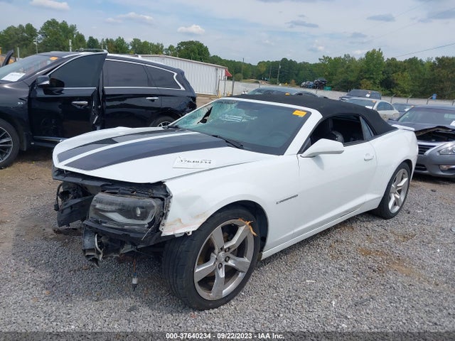 Chevrolet CAMARO LT 2015 2G1FE3D38F9224349 Image 2