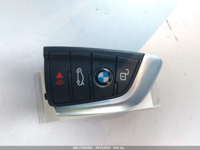 3MW5R1J05M8C19349 BMW 330I