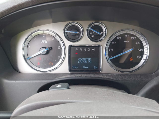 2010 CADILLAC ESCALADE ESV LUXURY VIN: 1GYUKHEF8AR243750