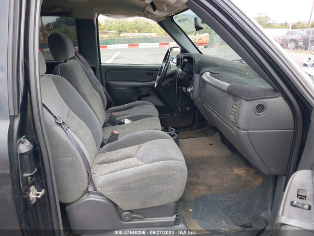 2004 CHEVROLET SILVERADO 1500 LS VIN: 1GCEC19V74Z224532