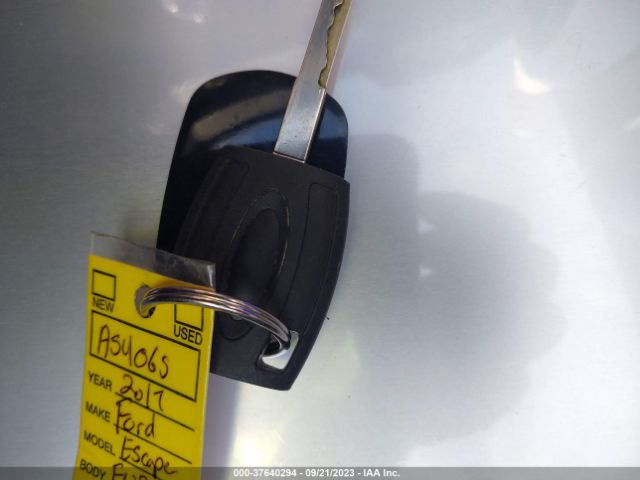 1FMCU0GD7HUA54065 Ford ESCAPE SE