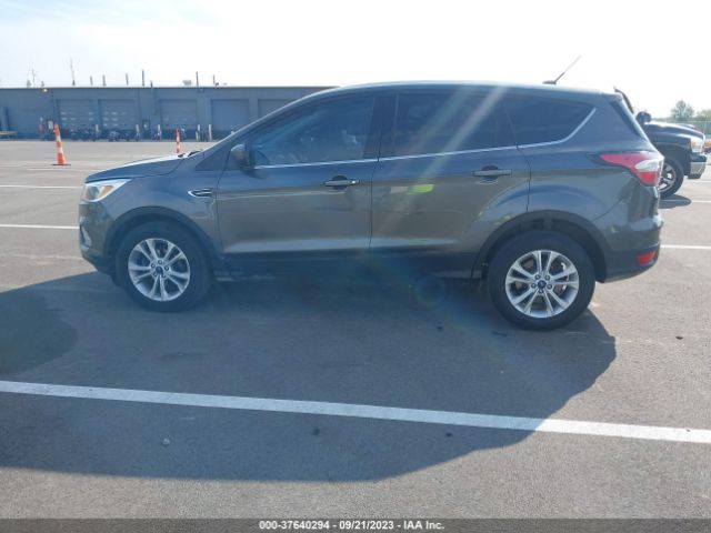 1FMCU0GD7HUA54065 Ford ESCAPE SE