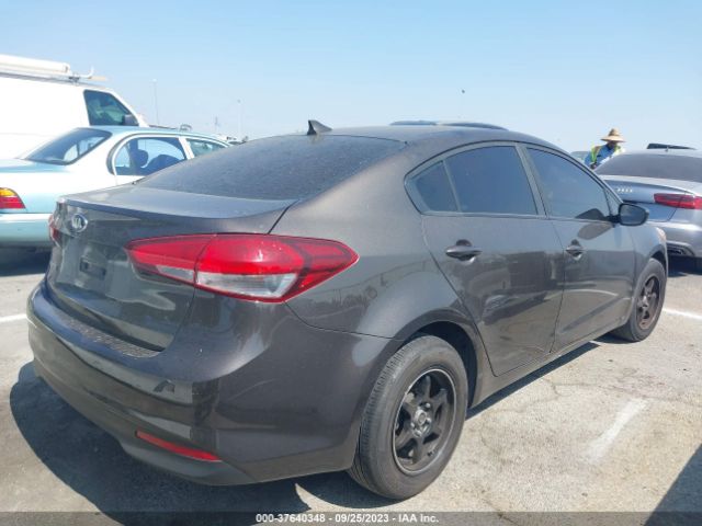 3KPFK4A71HE160379 KIA FORTE LX